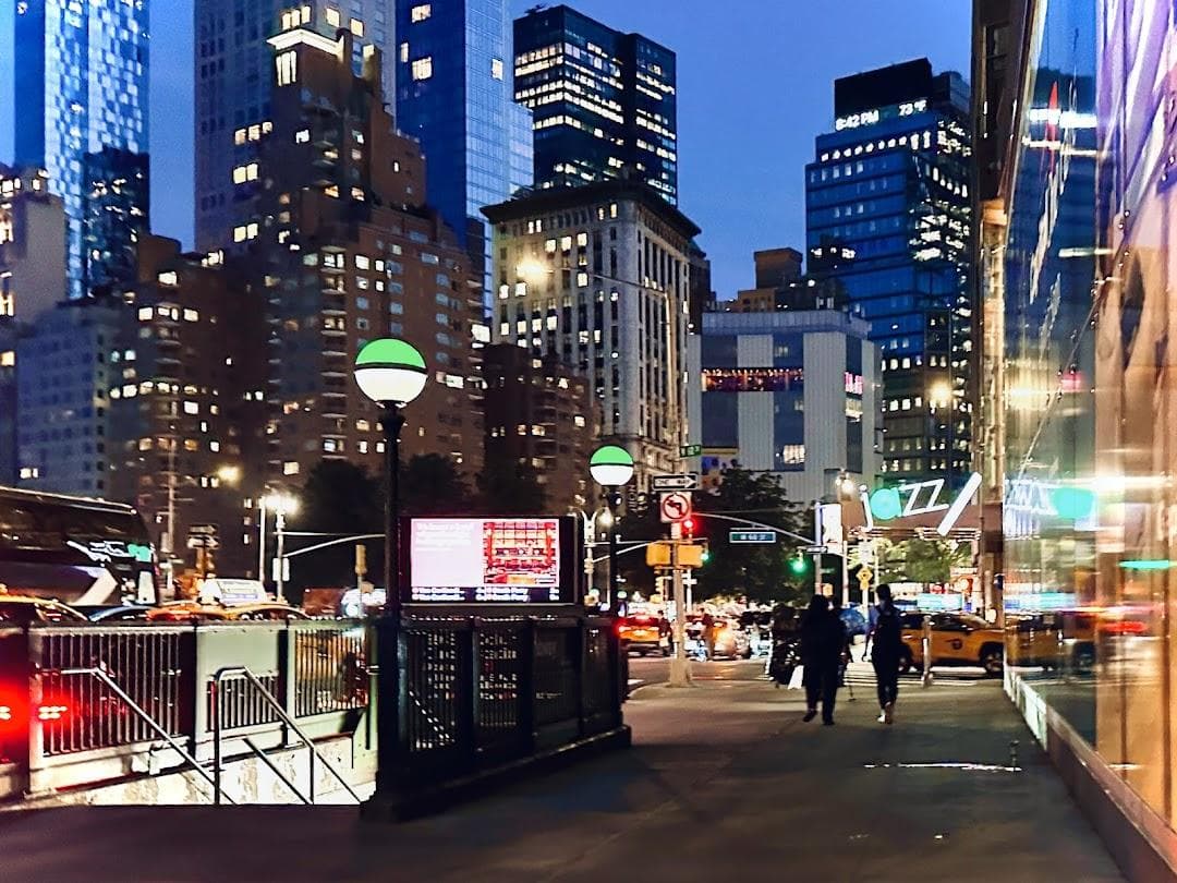 59 St-Columbus Circle photo 3