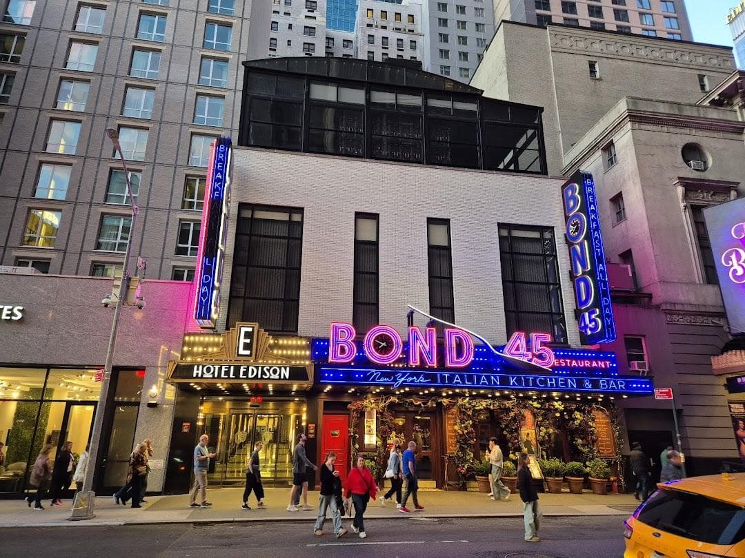 Bond 45 NY photo 4