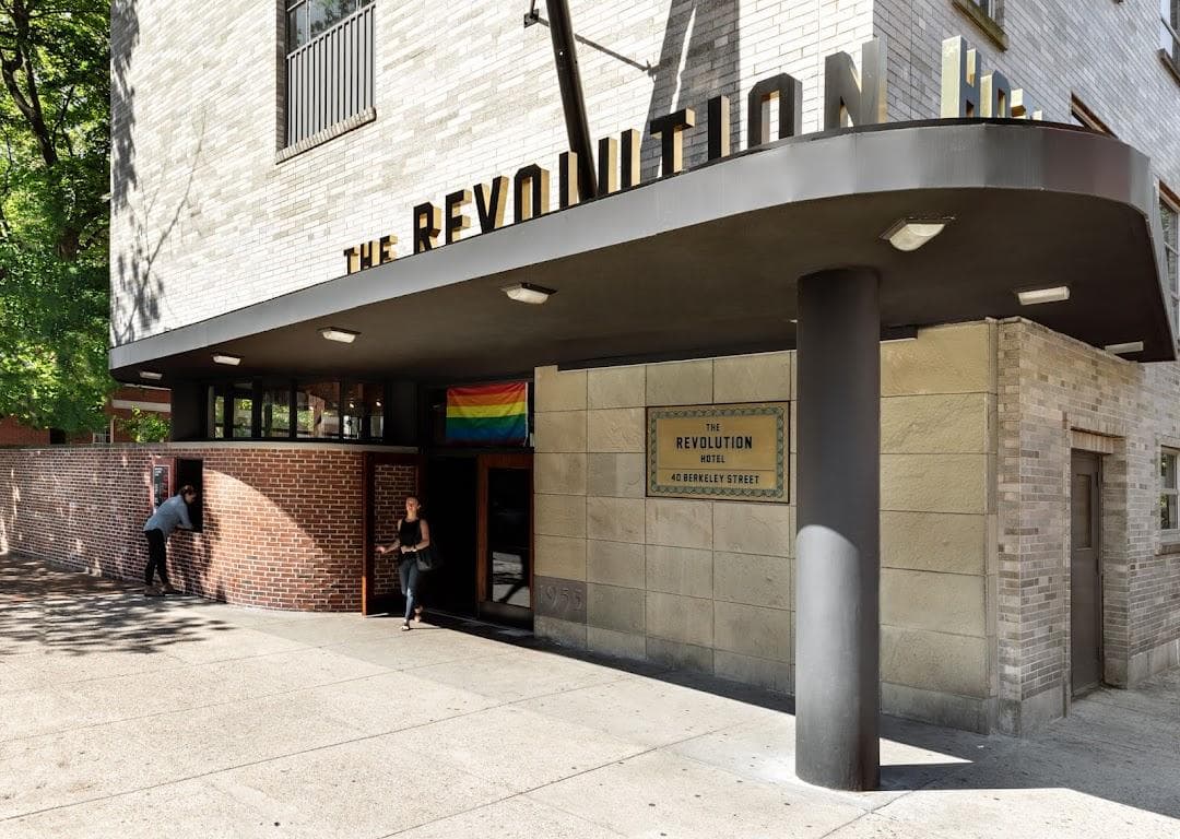 The Revolution Hotel photo 4