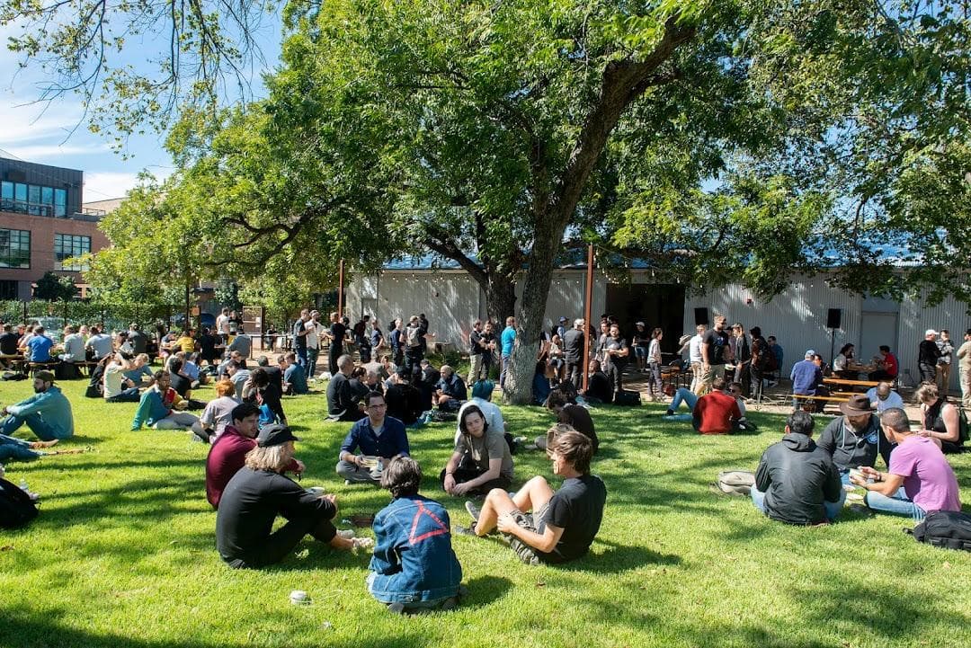 Distribution Hall photo 2