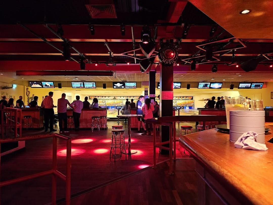 Rowans Tenpin Bowl photo 4