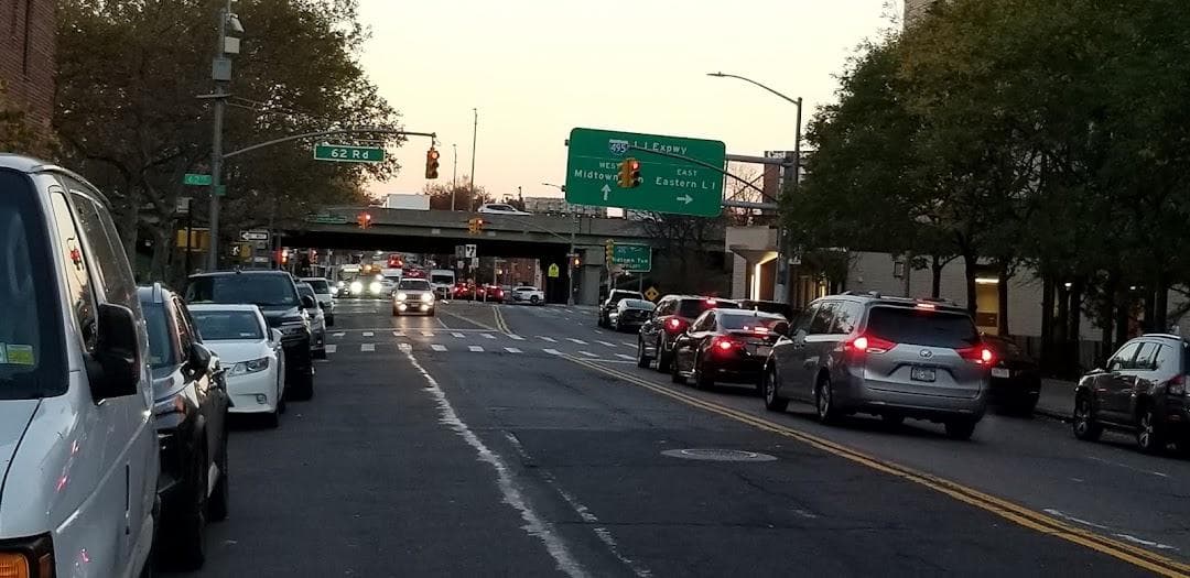 108-25 62nd Dr photo 2