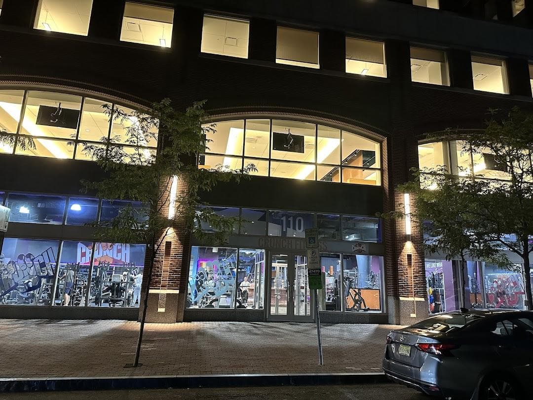 Crunch Fitness - Hoboken photo 6