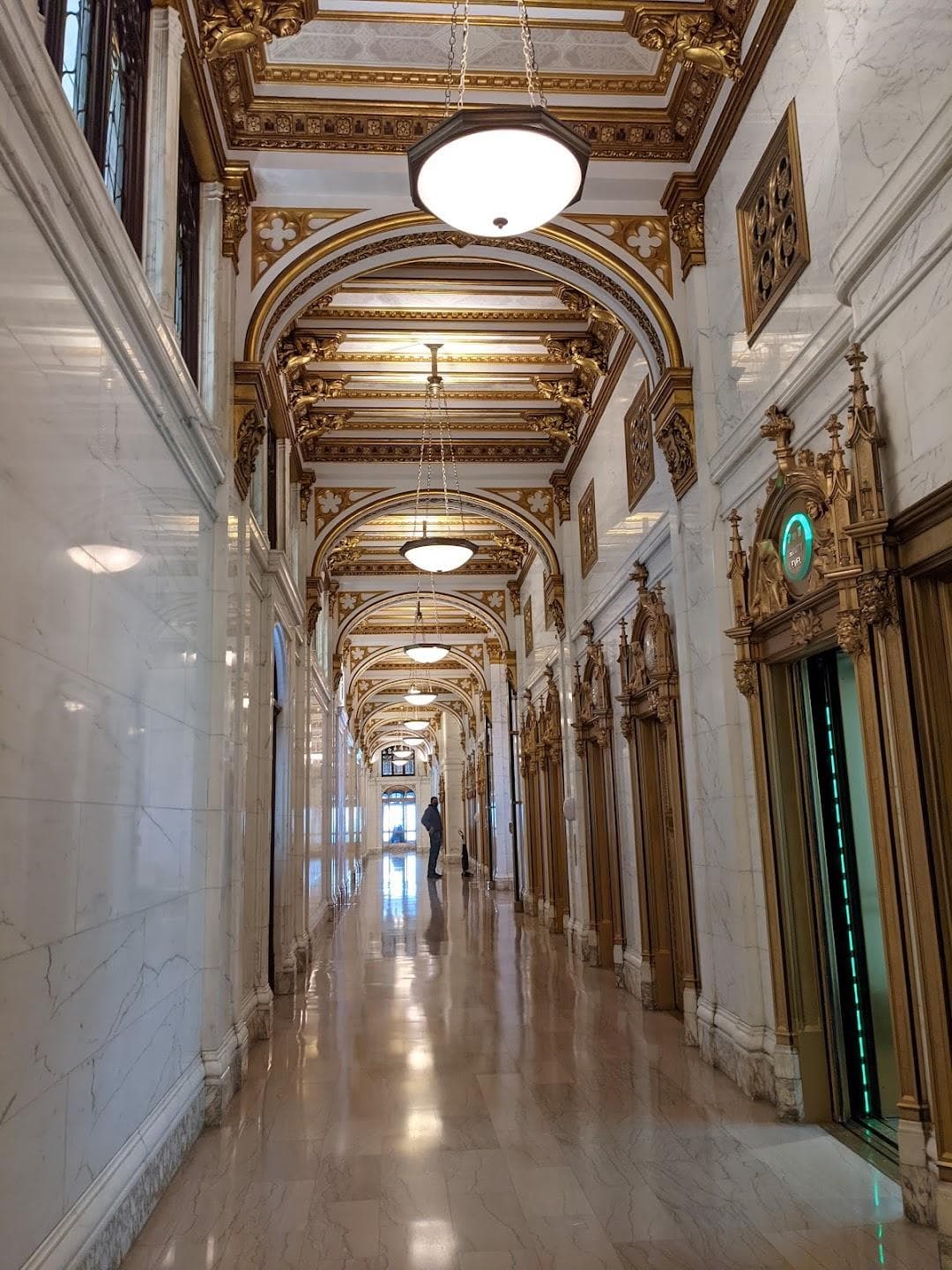 111 Broadway photo 2