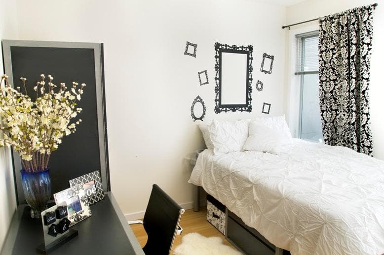 Skyline Apartments photo 5