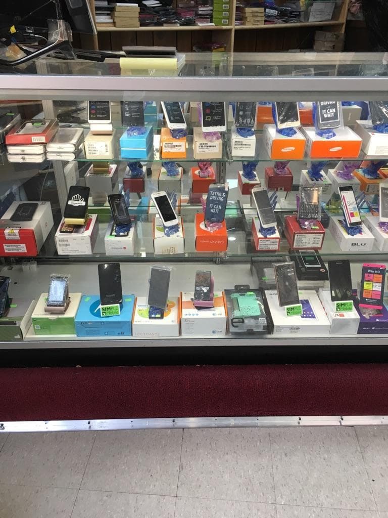 World Phone Hut Inc Unlocked Cell Phones photo 3