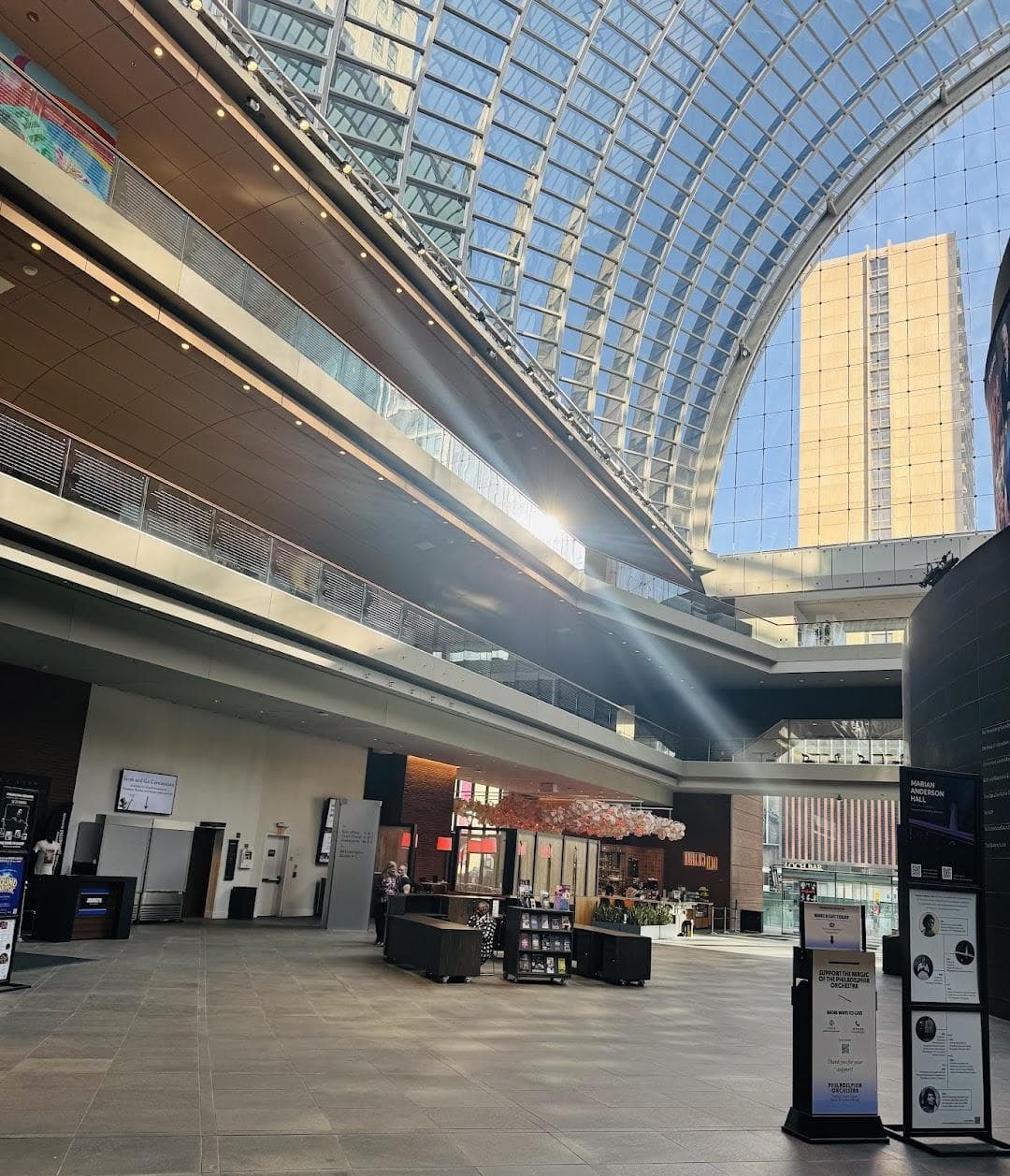 300 S Broad St photo 2