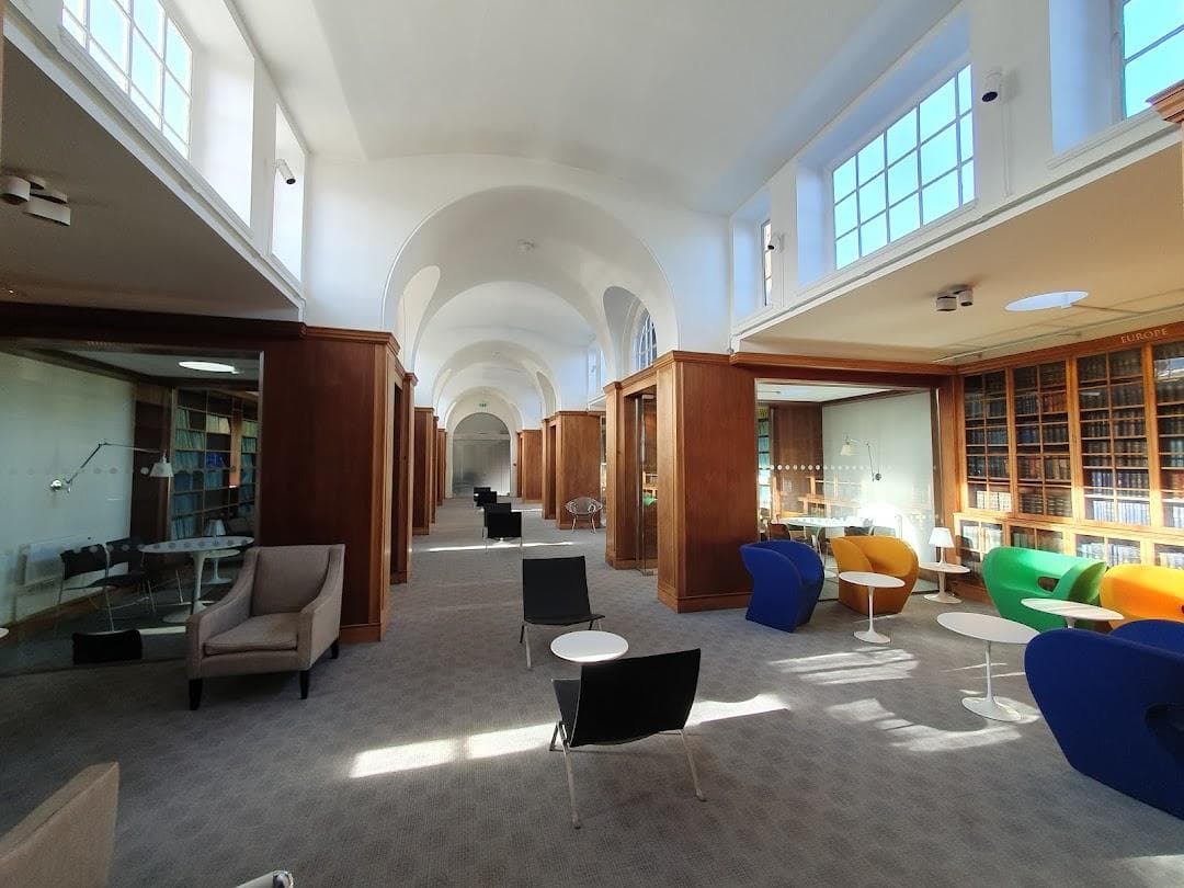 The Royal Geographical Society (with IBG) photo 2