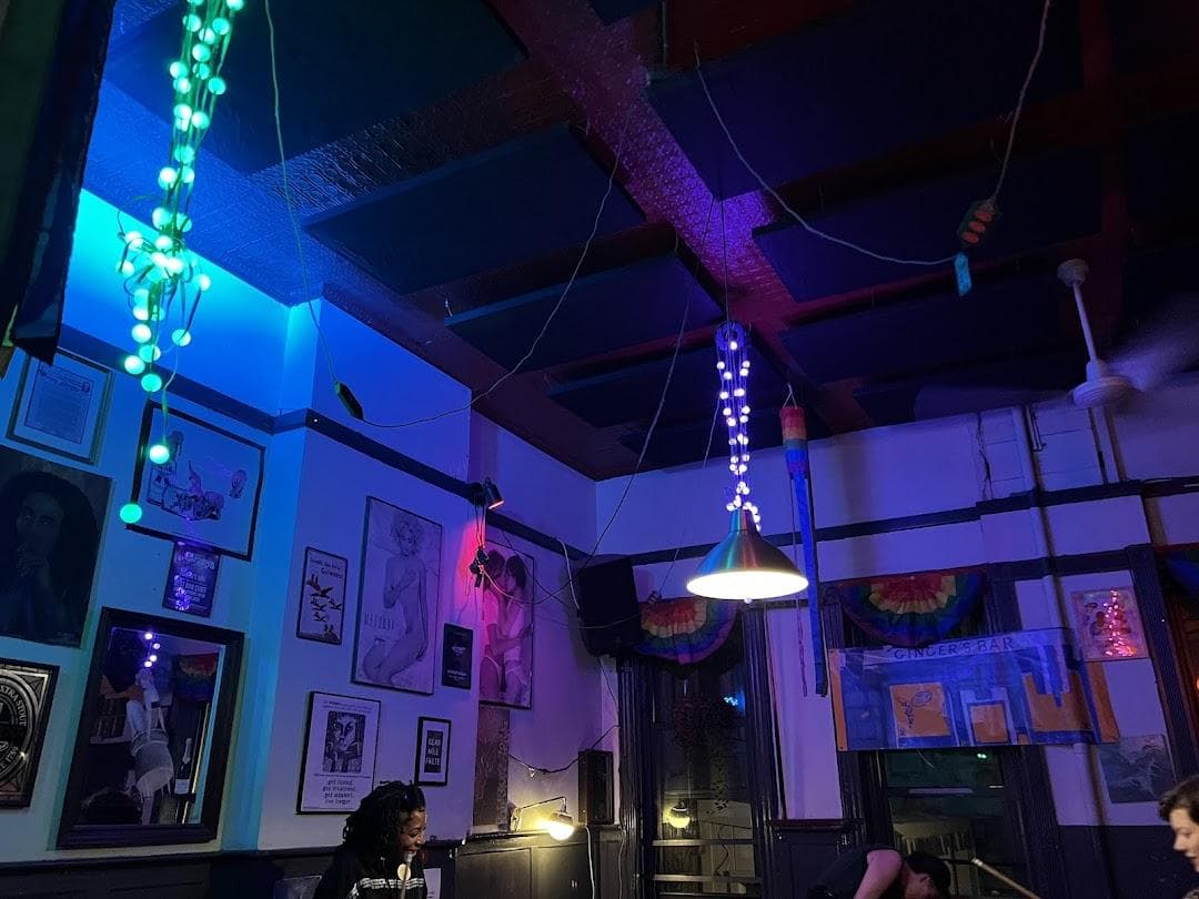 Ginger's Bar photo 6