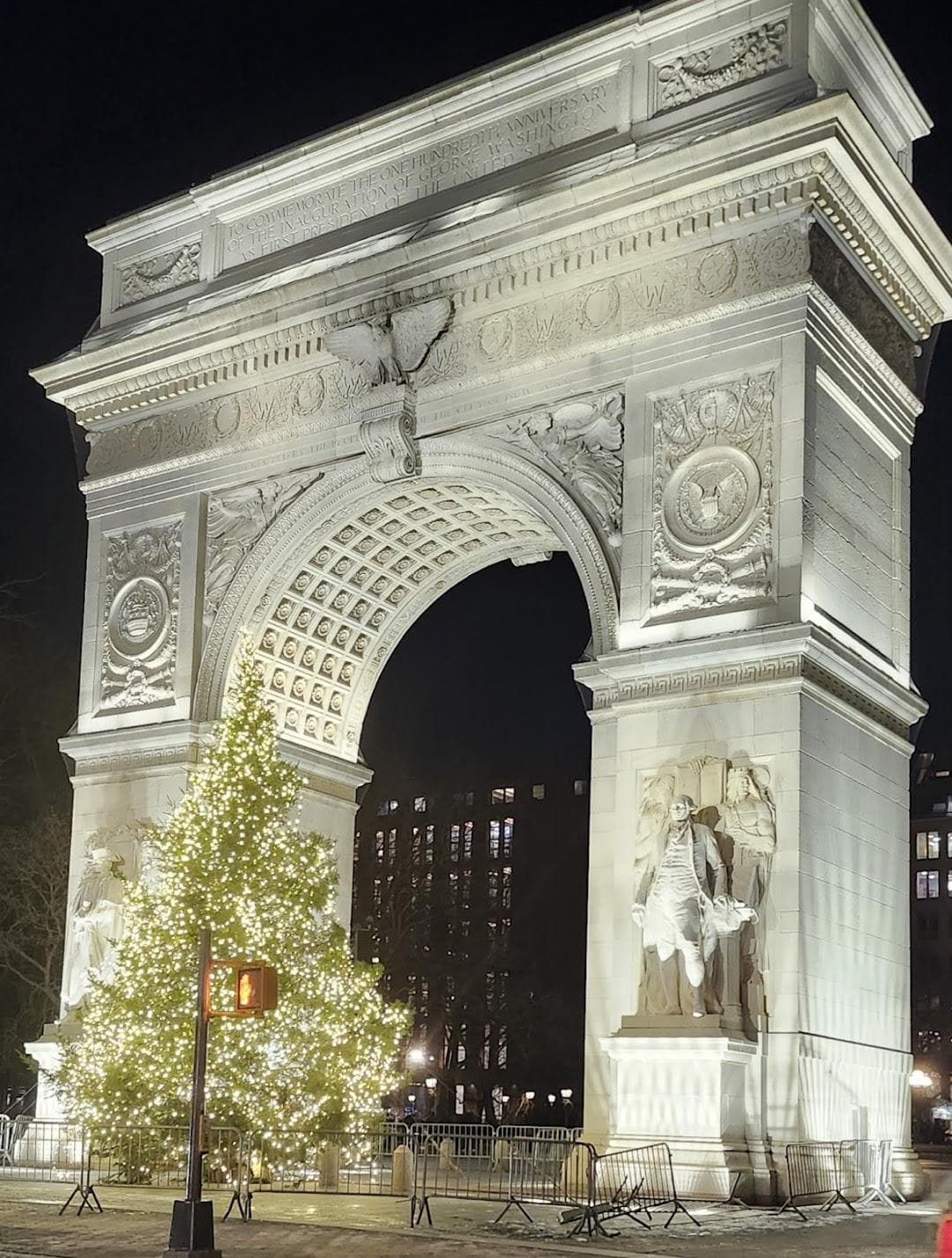 Washington Square Arch photo 3