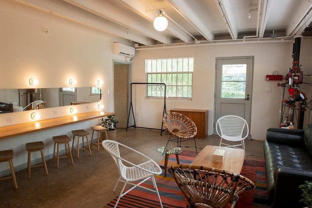 Distribution Hall photo 1