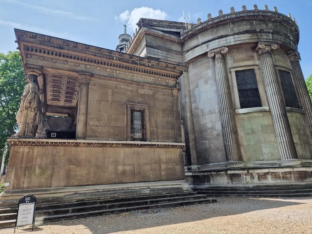 Crypt Gallery photo 2