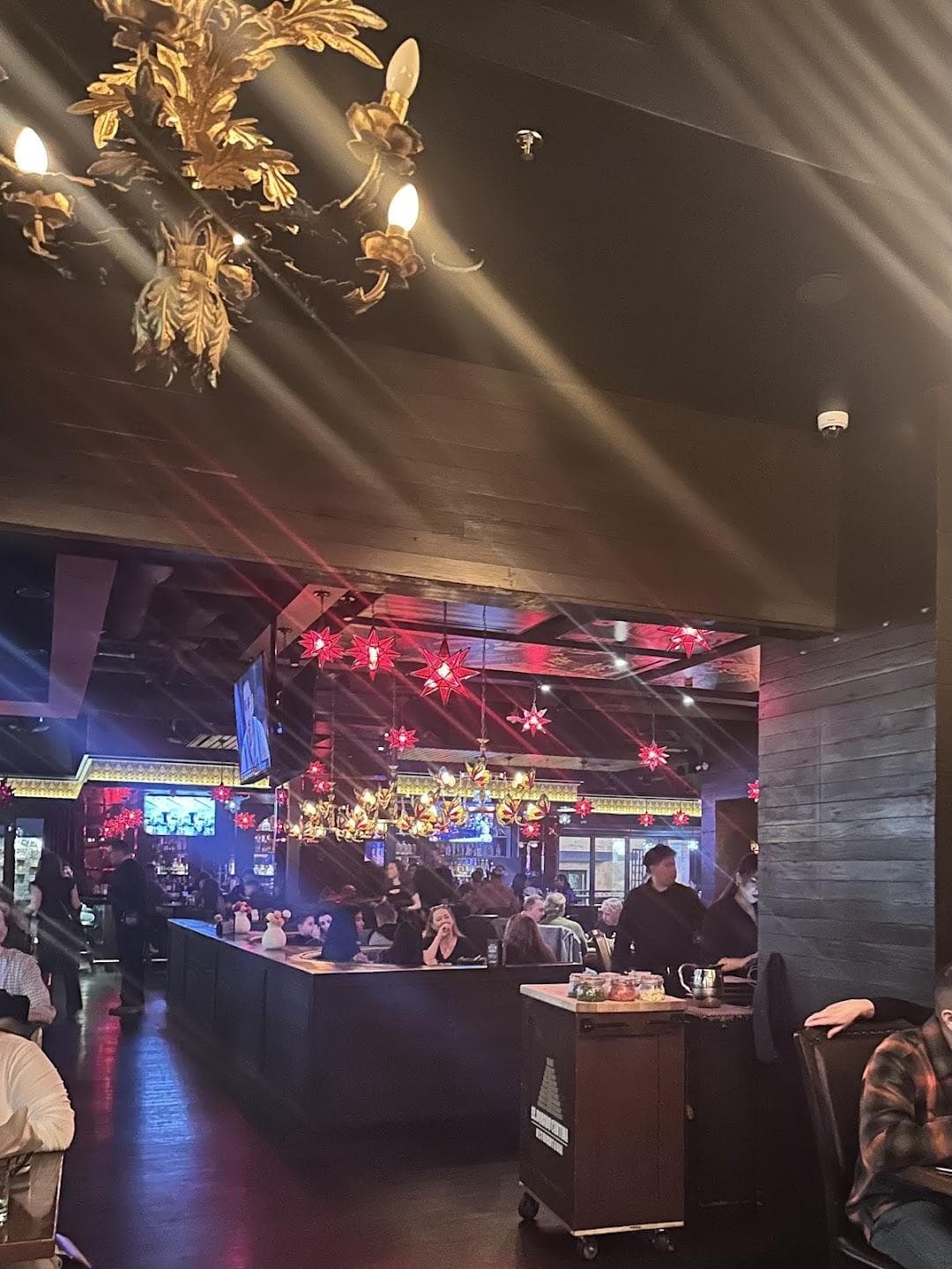 400 S Rampart Blvd photo 1