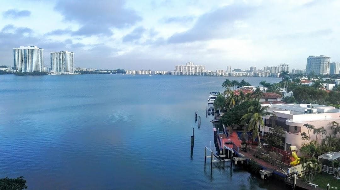 North Miami Beach photo 5