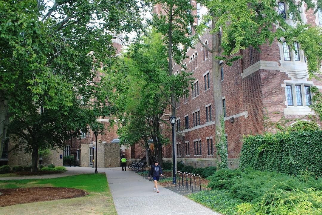 Cross Campus photo 5