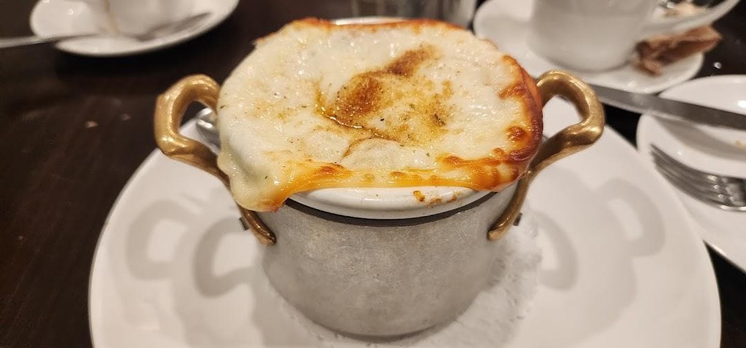 St. George Tavern photo 2