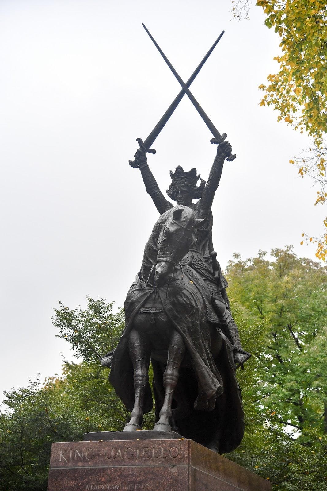 King Jagiello Monument photo 5