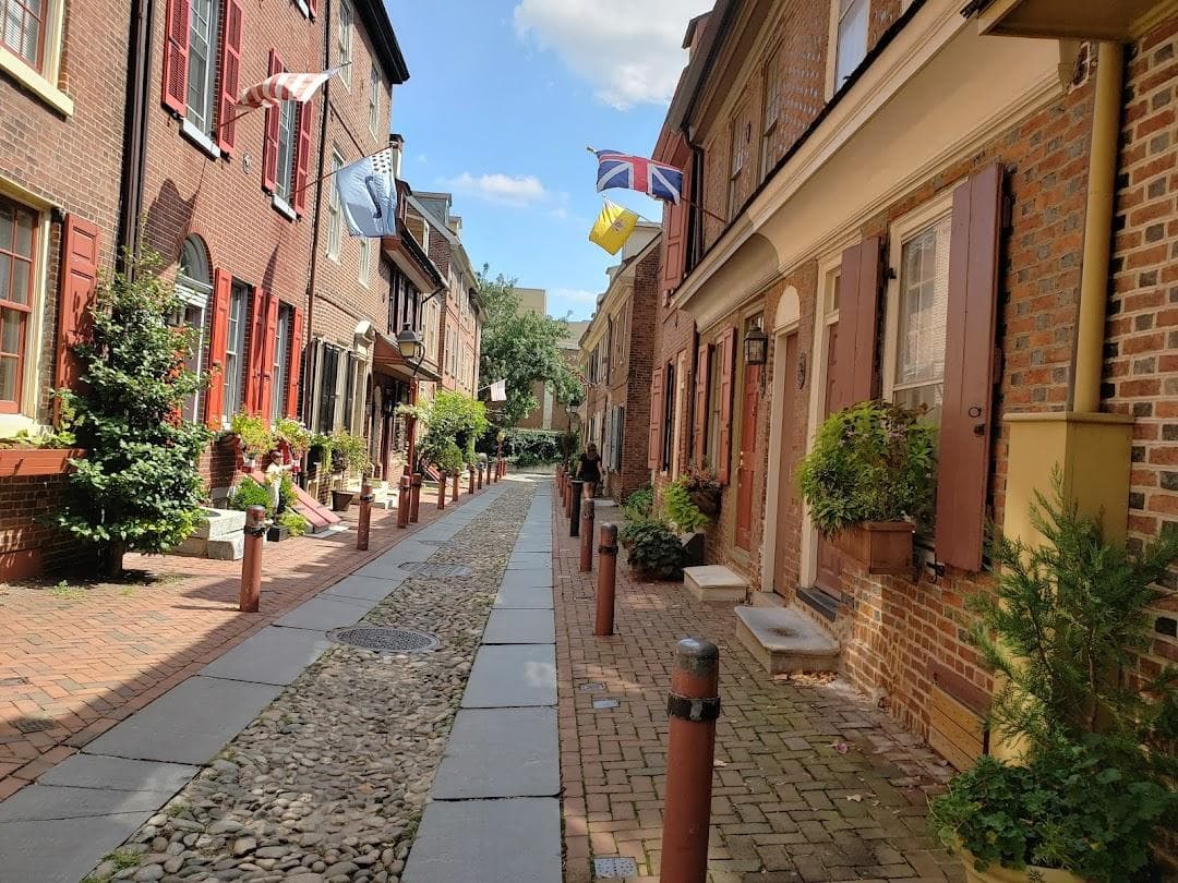 Muse Gallery photo 2