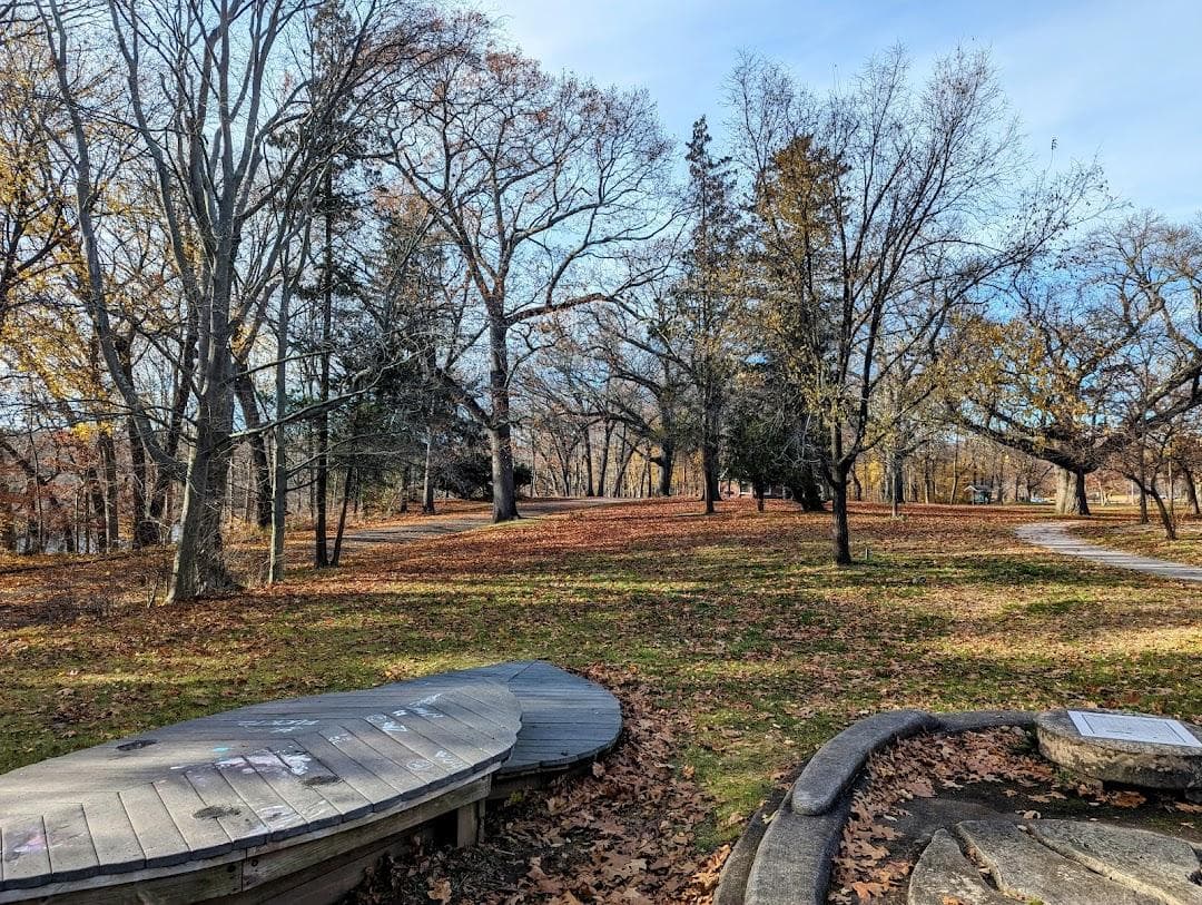 Edgewood Park photo 1