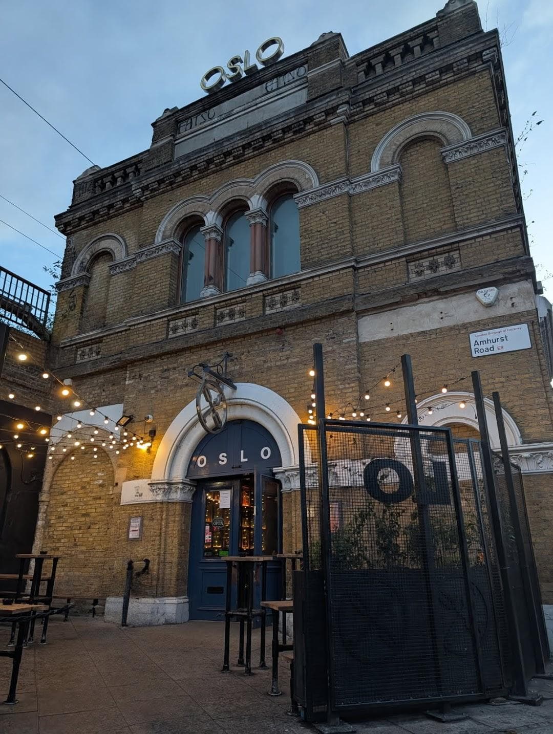 Oslo Hackney photo 2