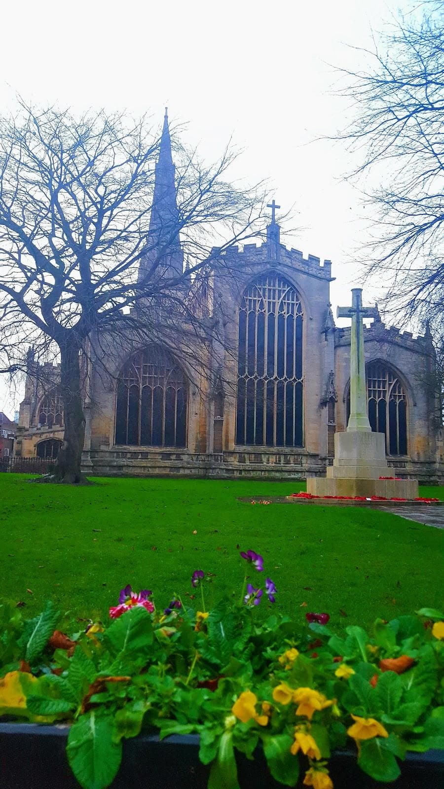St. Mary's Church Newark Abbey photo 1