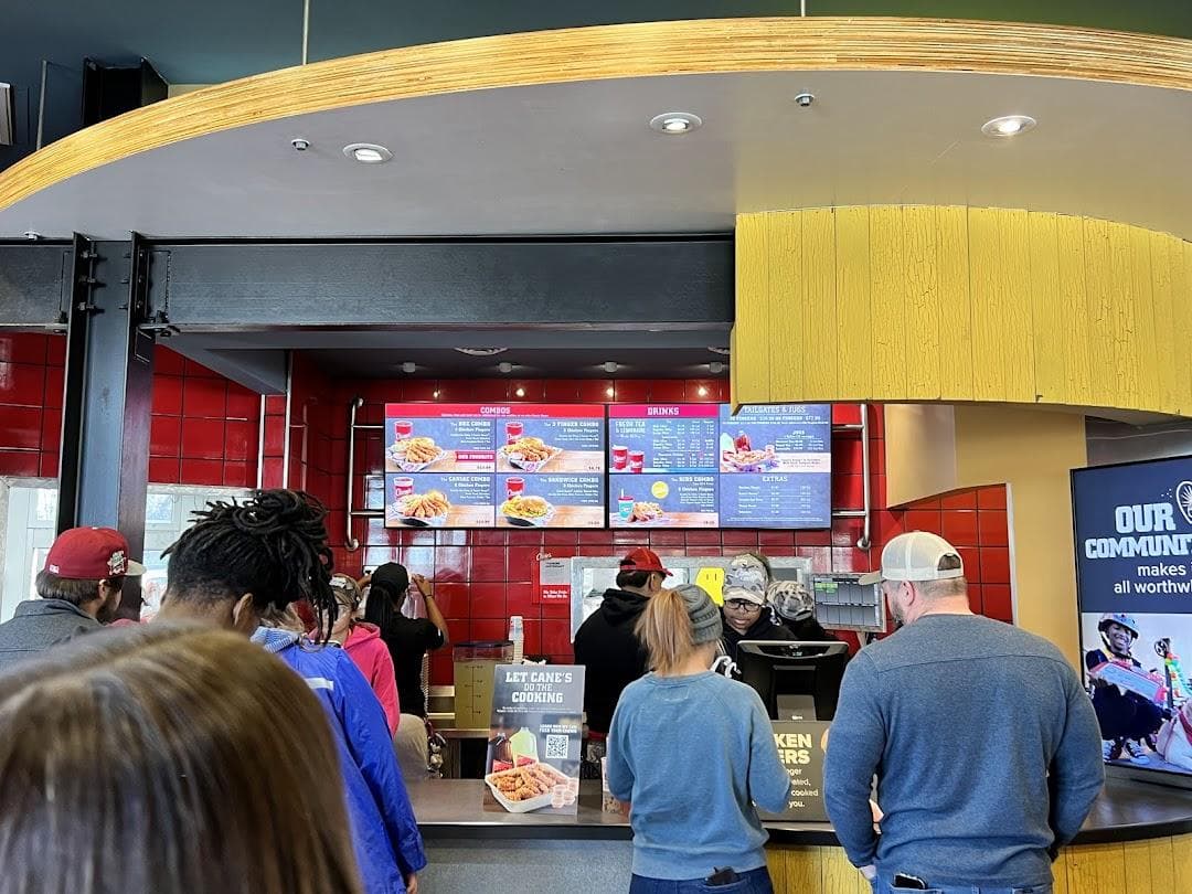 Raising Cane's Chicken Fingers photo 6