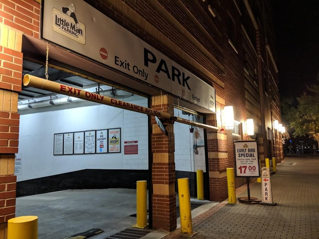 River Street Garage, LLC. photo 5