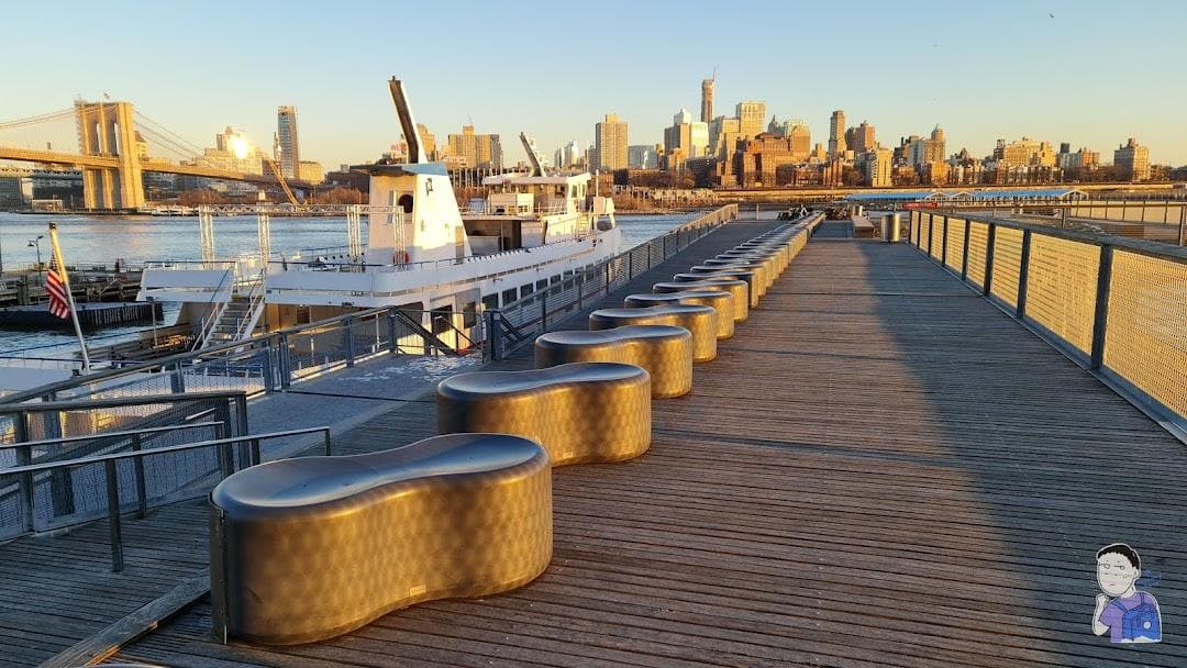 Pier 15 East River Esplanade