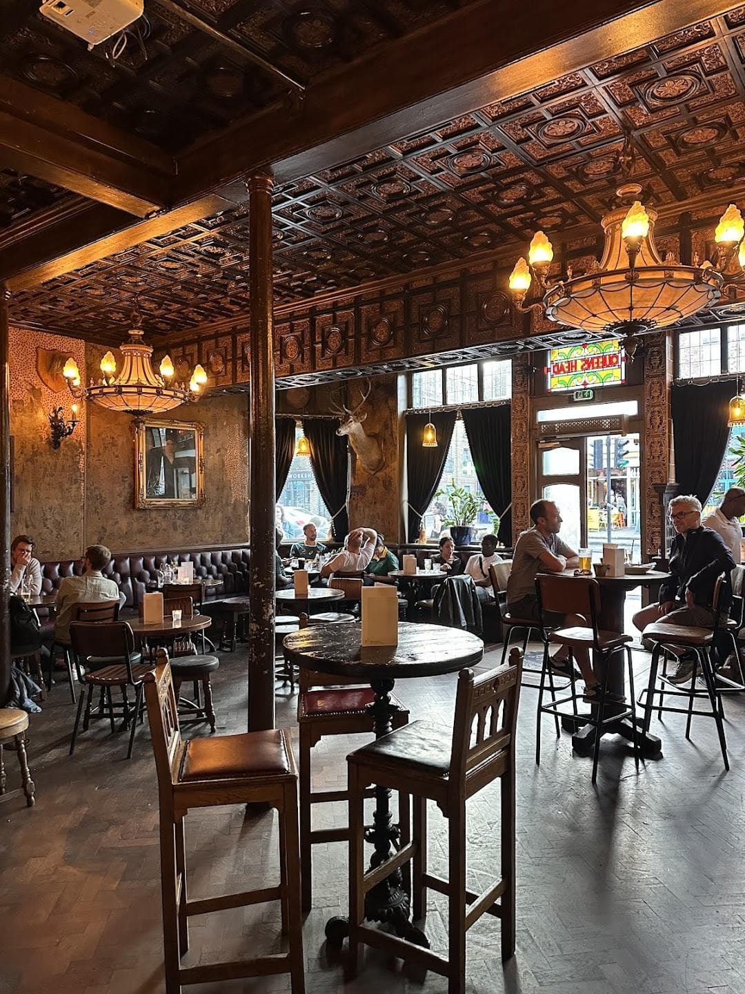 The Old Queens Head photo 2