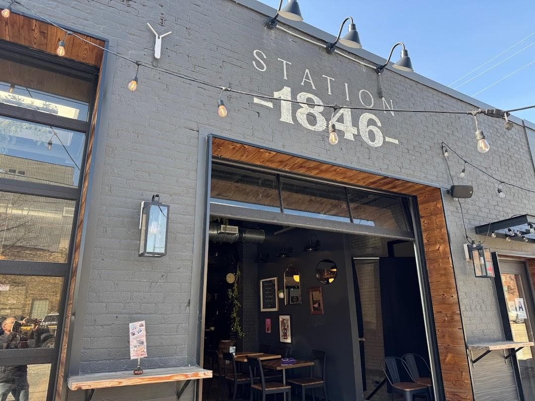 Station 1846 photo 4