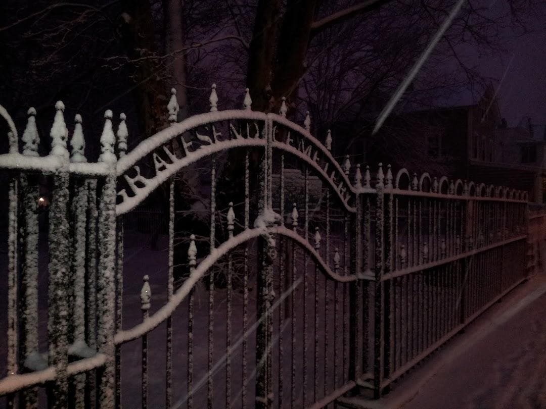 Gravesend Cemetery photo 1