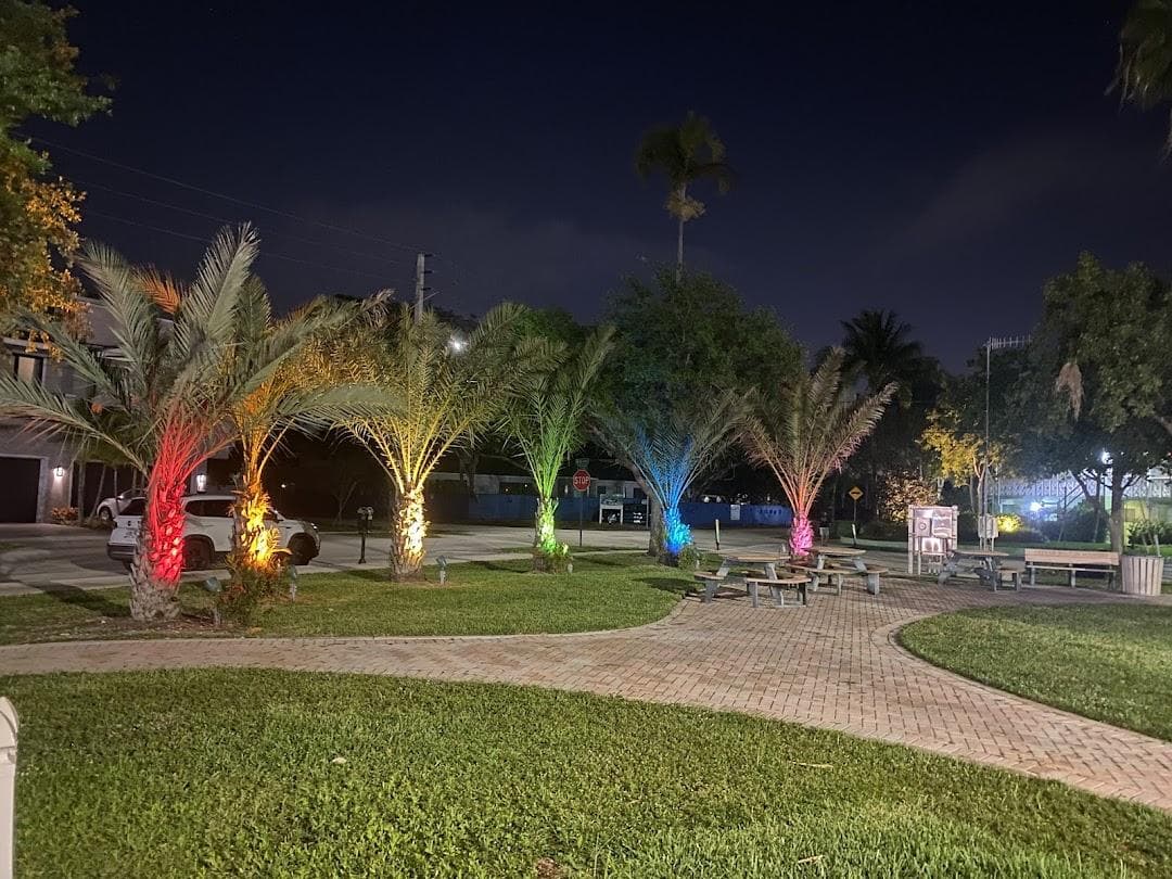 Wilton Manors photo 4