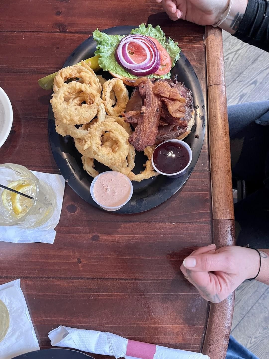 Bootlegger's on Broadway photo 3