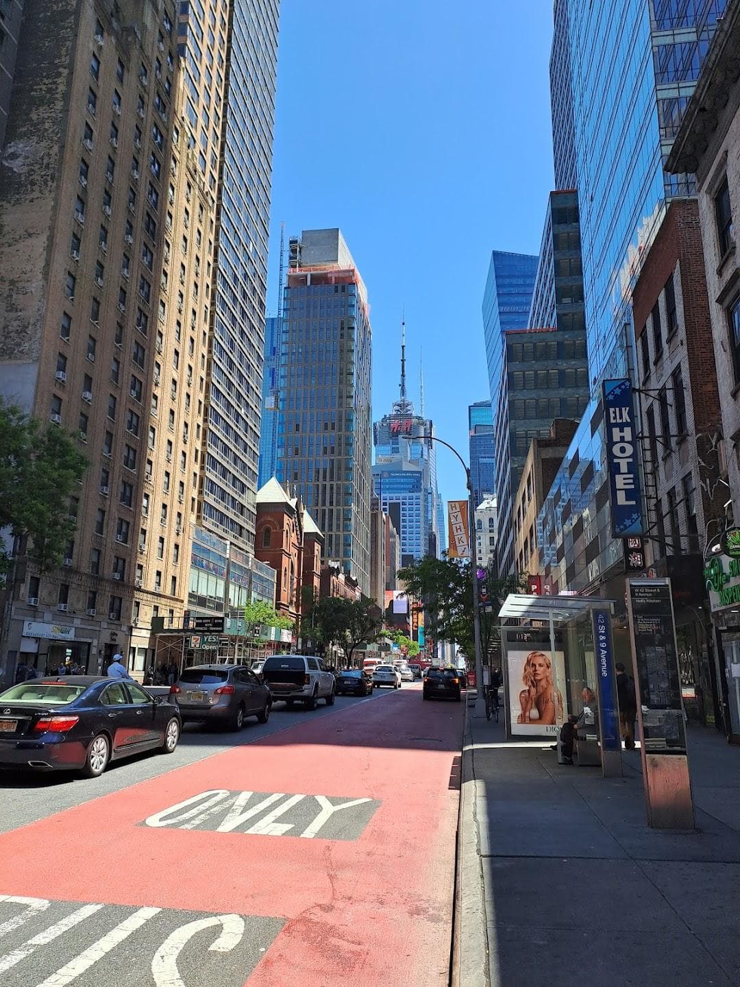 42 St & 9 Avenue photo 4