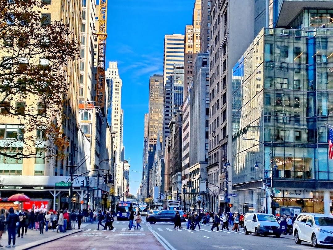 5th Avenue photo 5