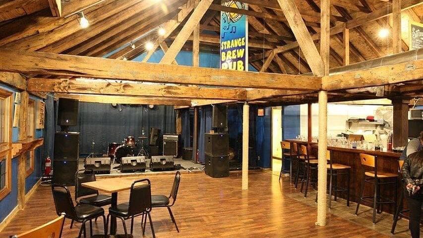 Strange Brew Pub photo 5