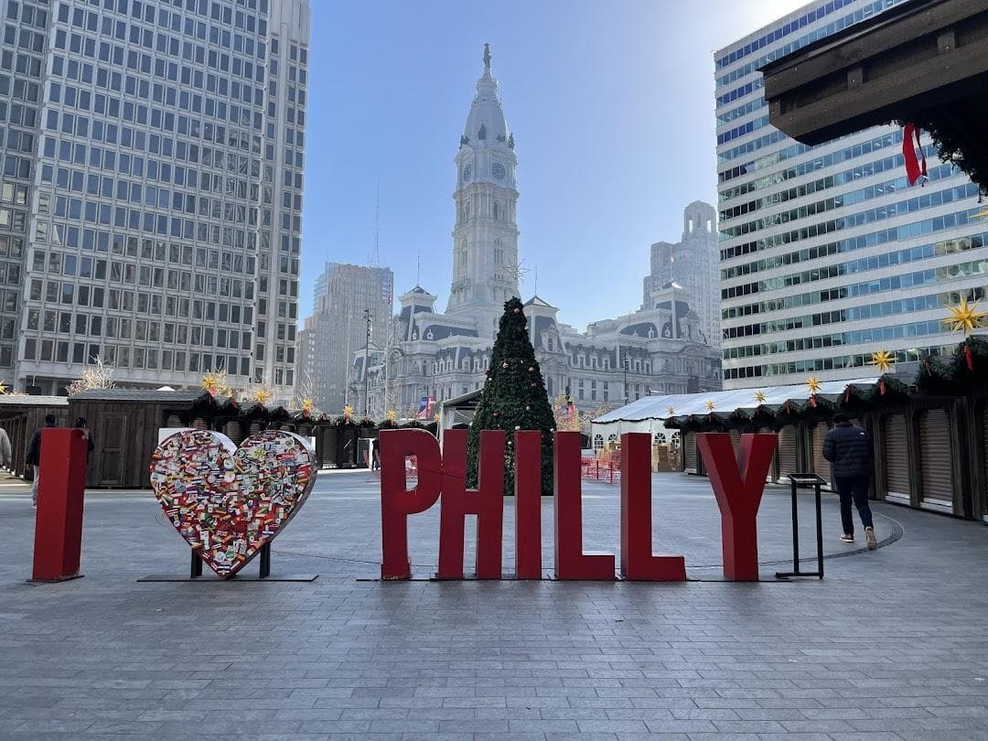 JFK Plaza (Love Park) photo 4