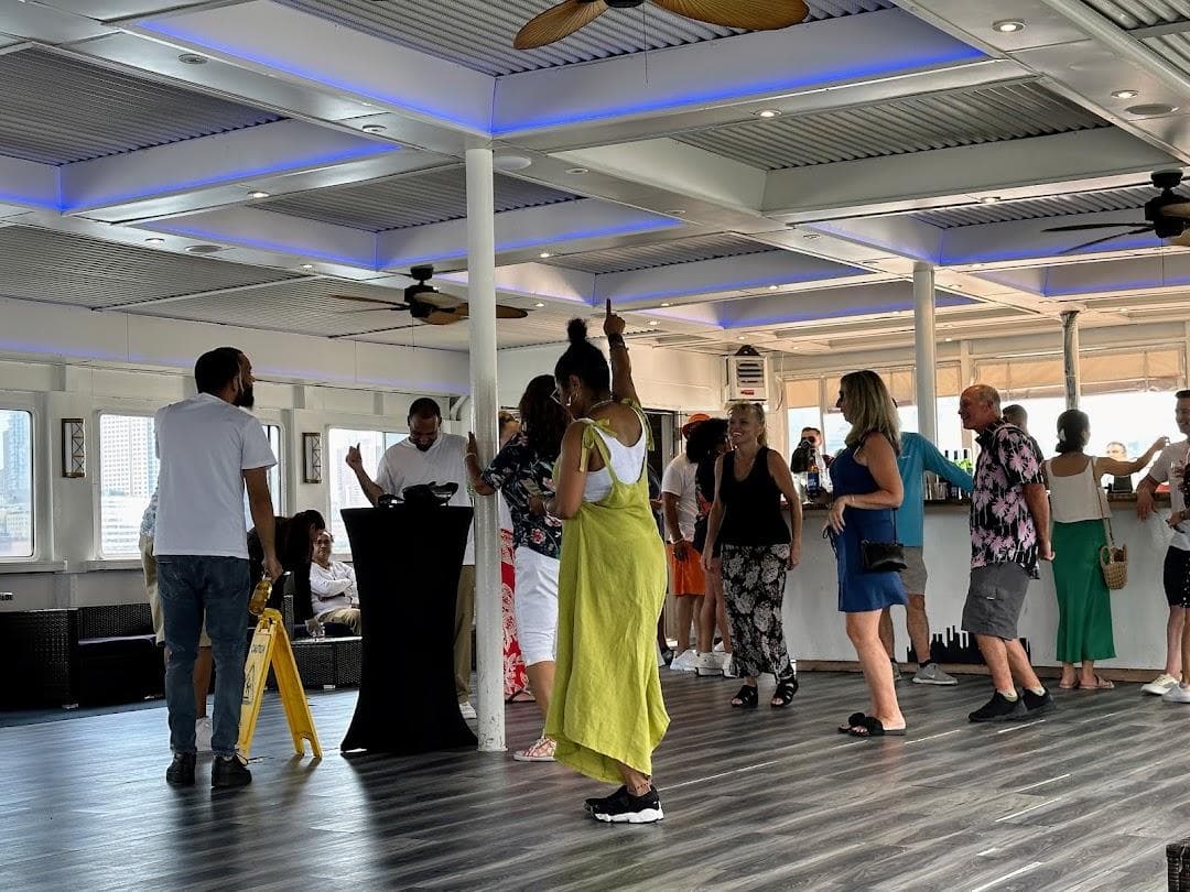 Cornucopia Cruise Line photo 1