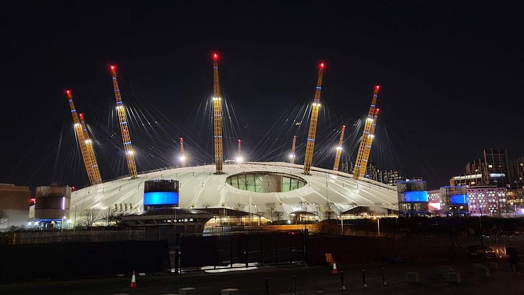 Magazine London photo 5