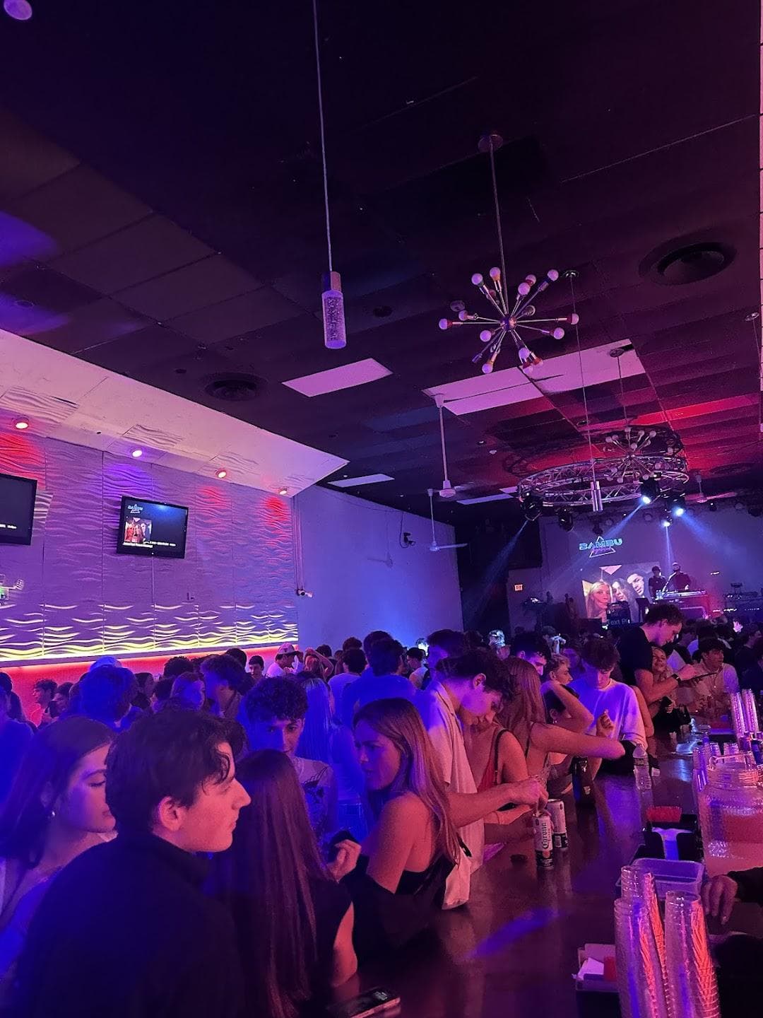 Bambu Night Club photo 4