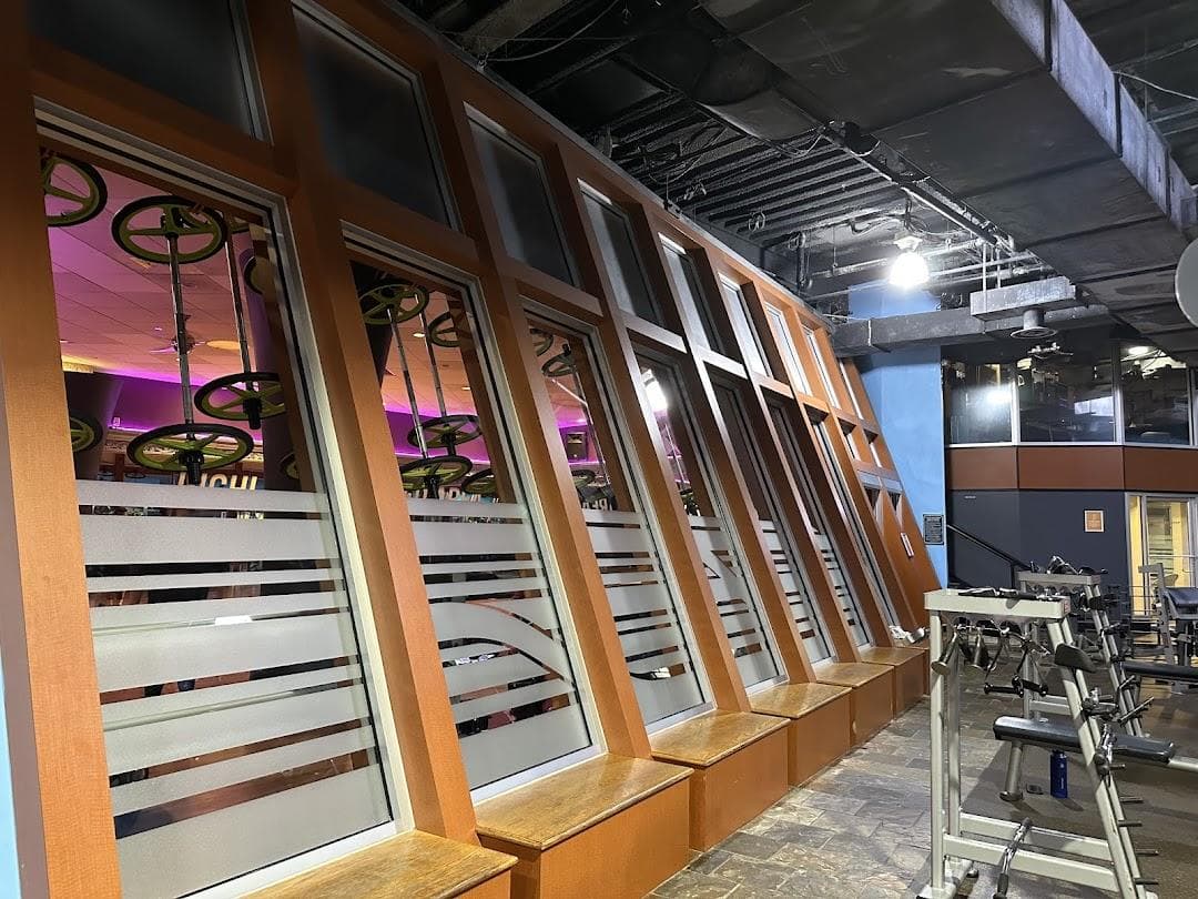 Crunch Fitness - Hoboken photo 1