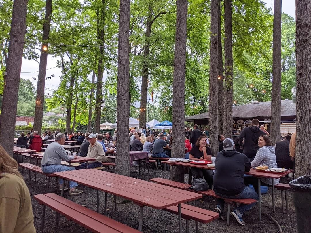 Deutscher Club of Clark photo 4