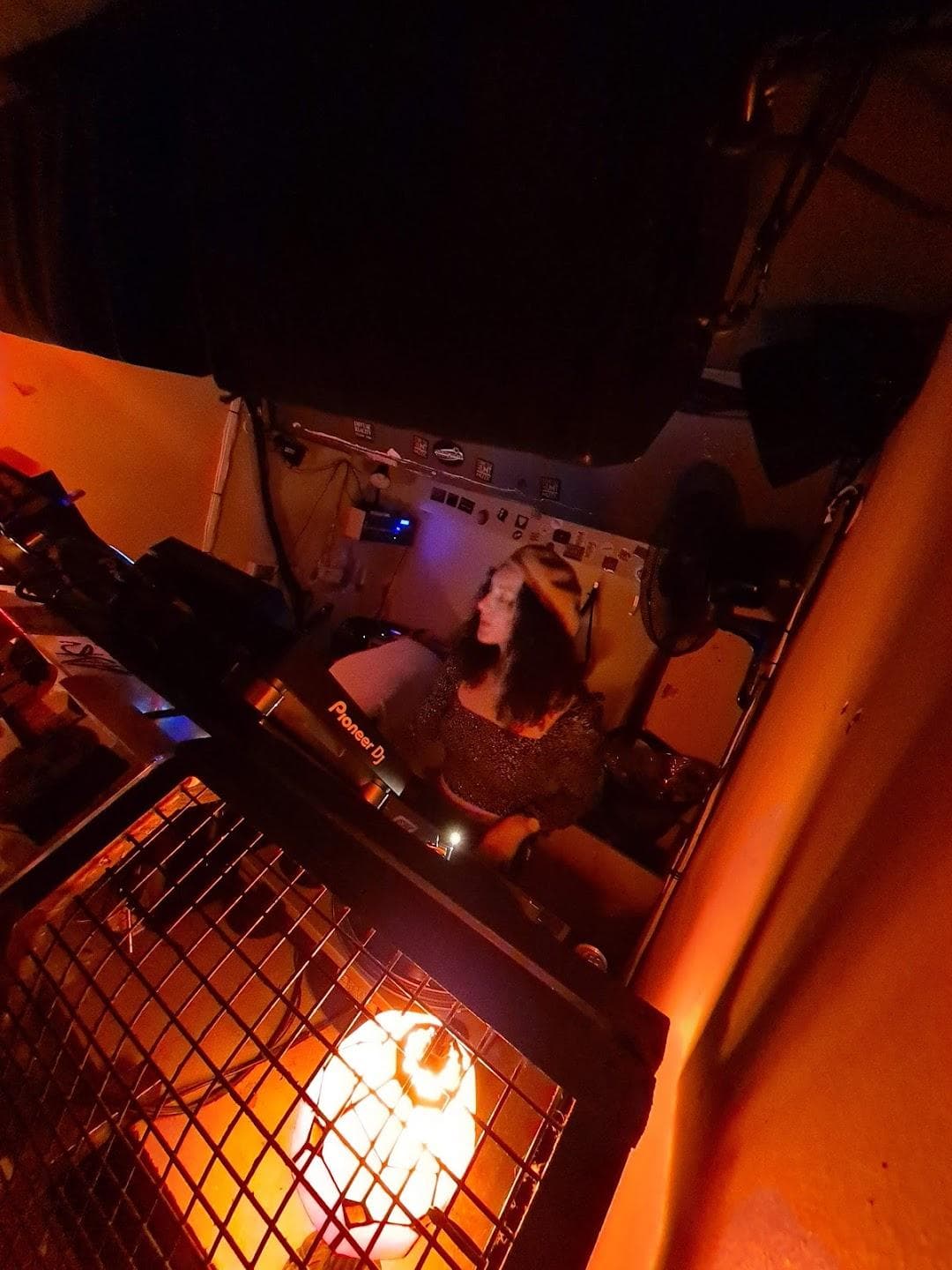 The Glove That Fits photo 4