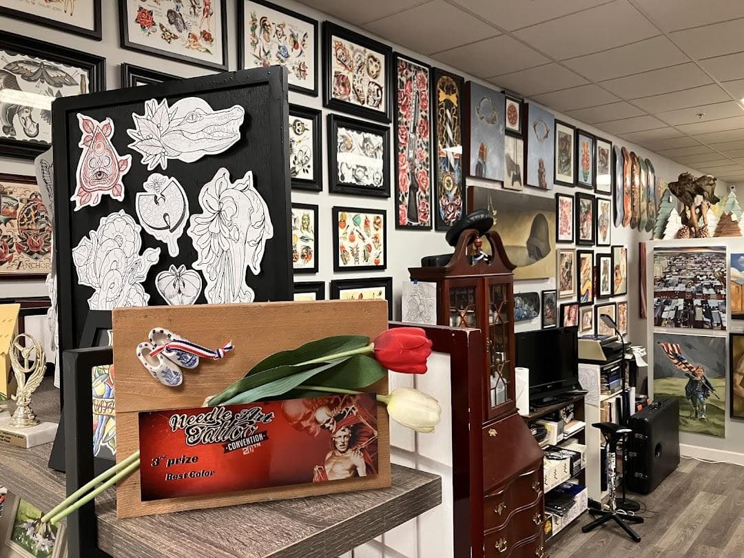 Black Moth Tattoo and Gallery photo 2