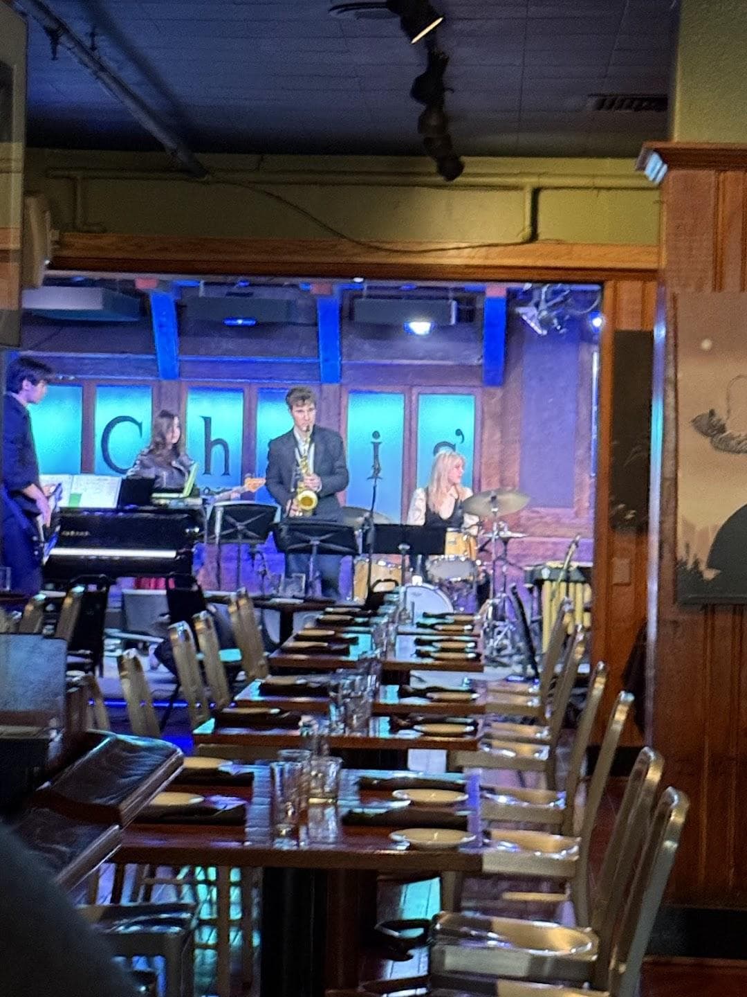 Chris' Jazz Cafe photo 4
