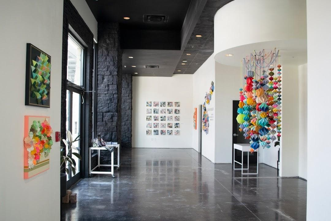 Contracommon photo 3