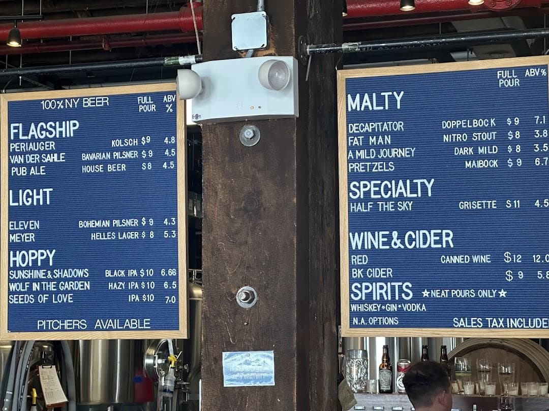 Strong Rope Brewery Red Hook photo 5