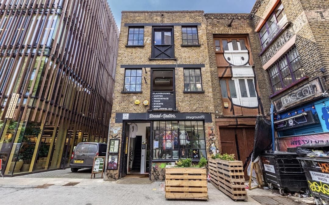 Bread and Butter Lounge photo 6