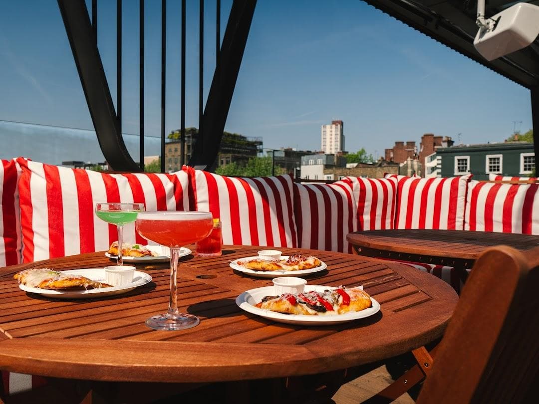 The Dark Horse Camden photo 1