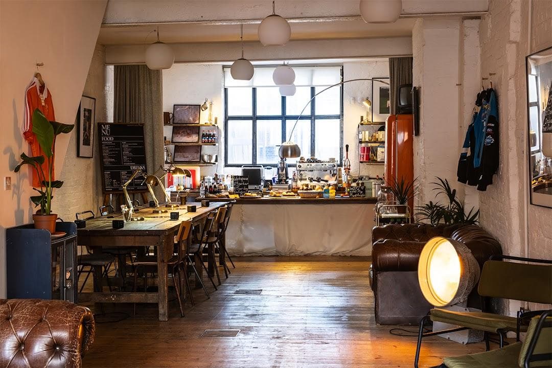 Bread and Butter Lounge photo 3